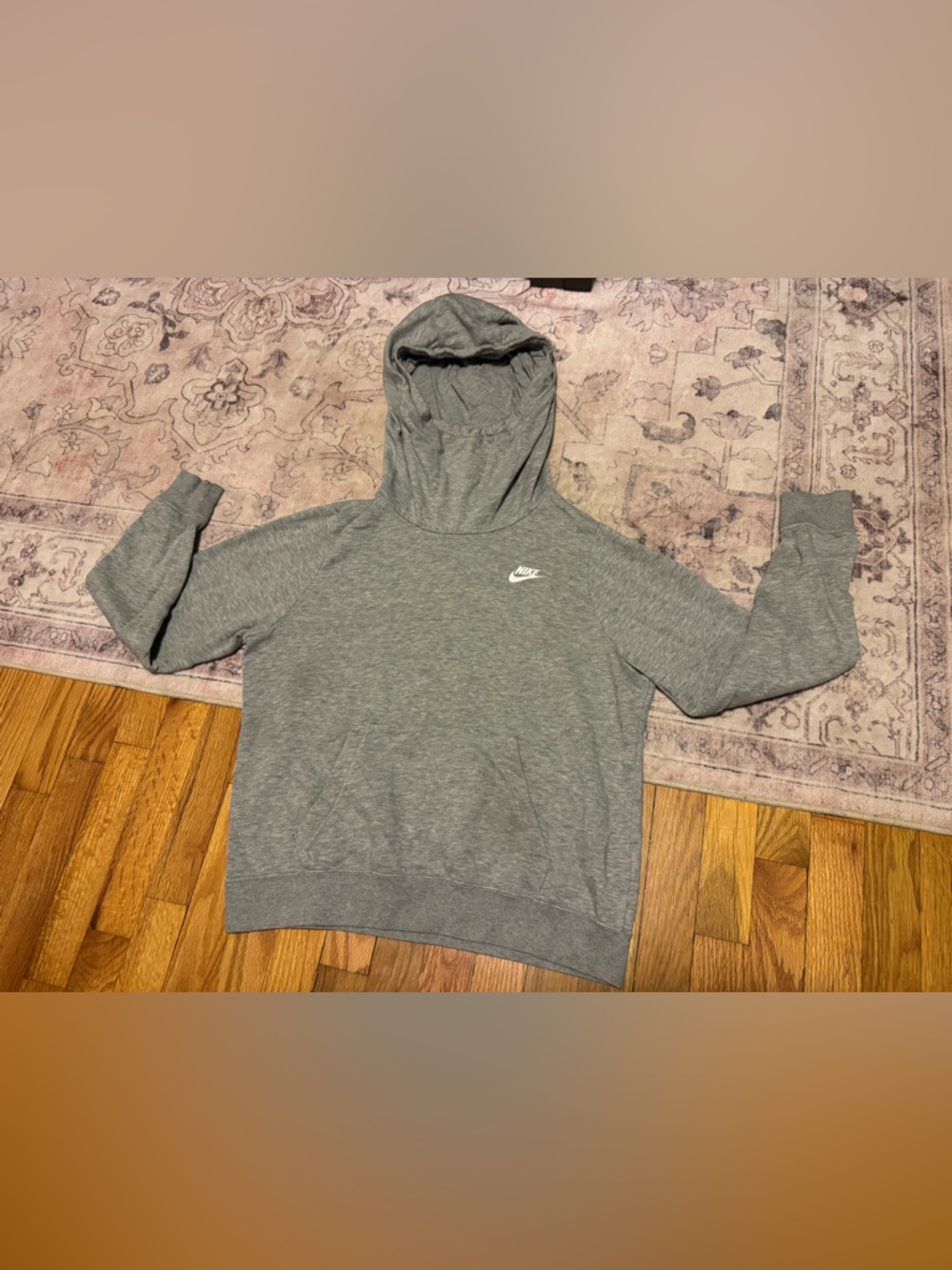 Nike women’s Heather Gray Pullover Hoodie